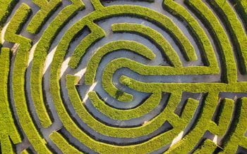 Nachhaltigkeitskonzept Luftaufnahme grünes Labyrinth